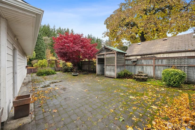 Property photo for 12903 Valley Avenue E, Sumner photo 25