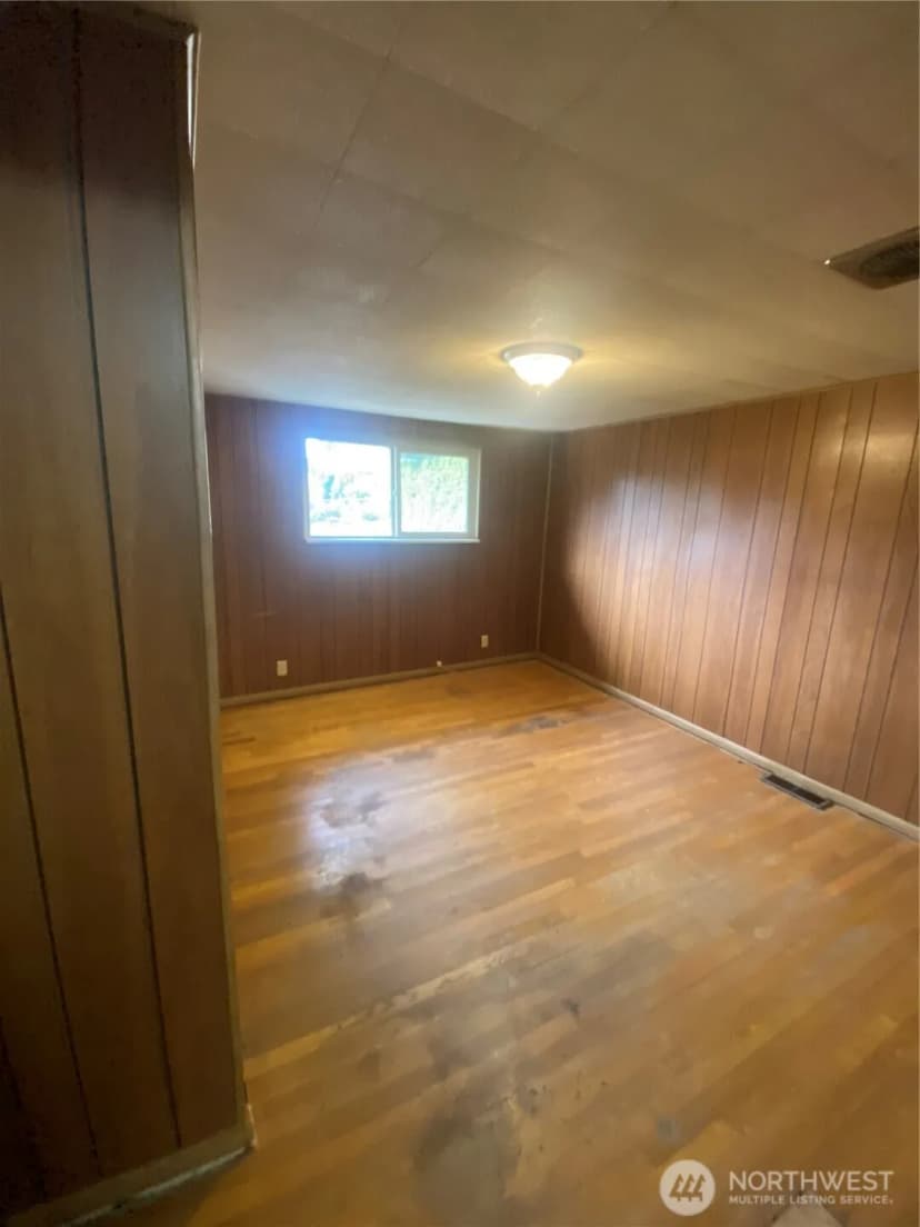 Property photo for 9022 36th Avenue Sw, Seattle photo 6