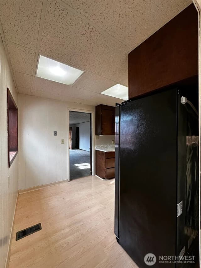 Property photo for 9022 36th Avenue Sw, Seattle photo 4