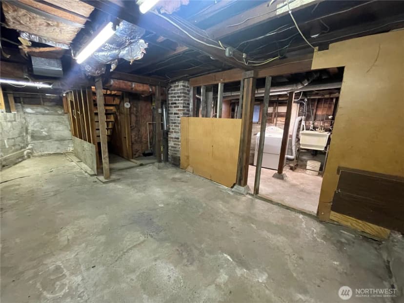 Property photo for 9022 36th Avenue Sw, Seattle photo 12