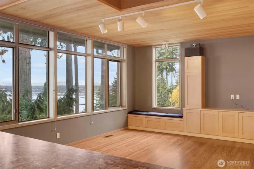 Property photo for 216 Morey Avenue, Bellingham photo 10