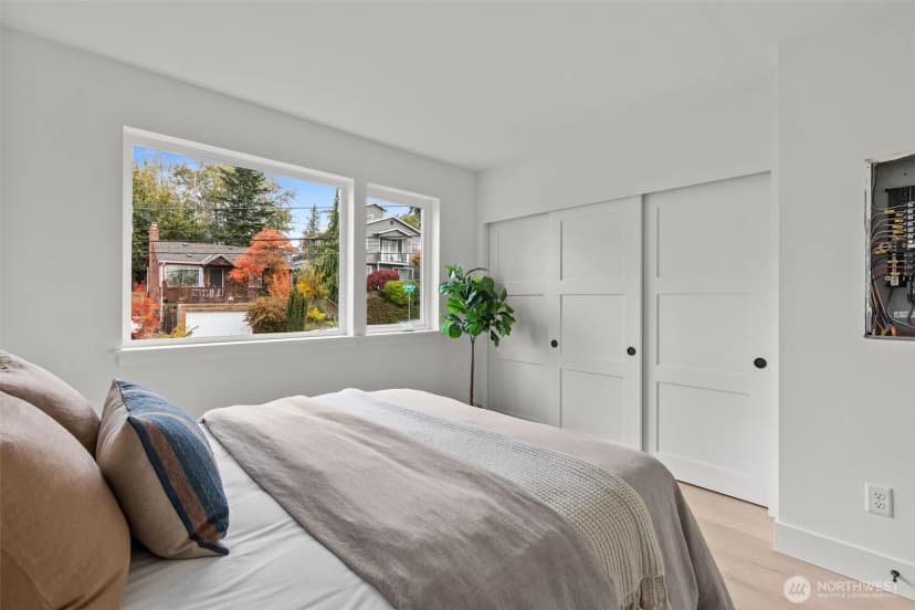 Property photo for 8405 42nd Avenue Sw, Seattle photo 14