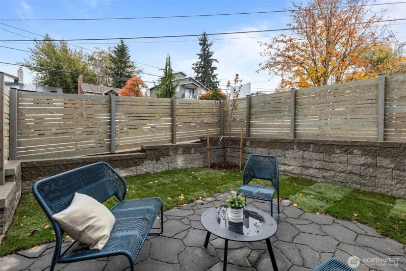 Property photo for 8405 42nd Avenue Sw, Seattle photo 32