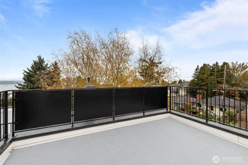 Property photo for 8405 42nd Avenue Sw, Seattle photo 26