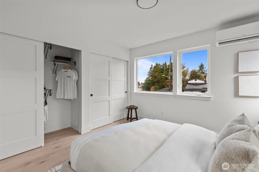 Property photo for 8405 42nd Avenue Sw, Seattle photo 19