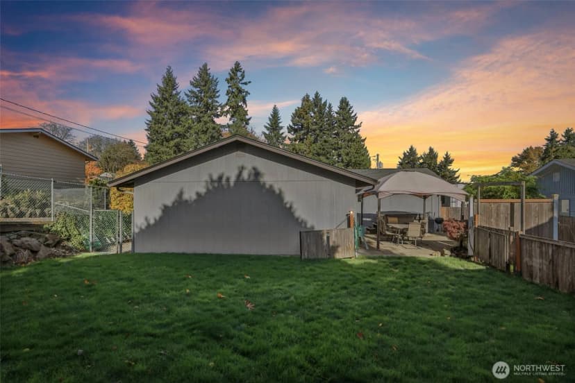 Property photo for 4913 S 161st Street, Tukwila photo 20