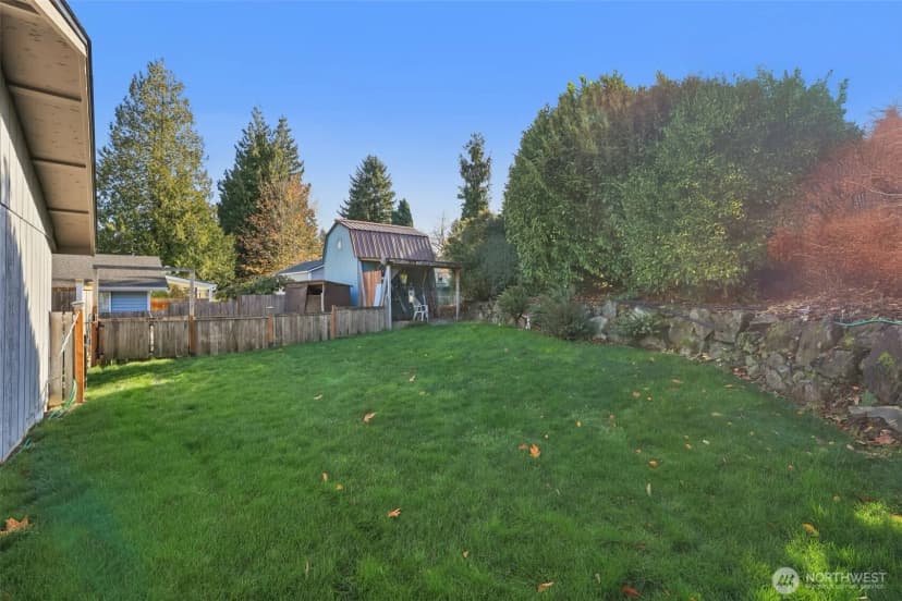Property photo for 4913 S 161st Street, Tukwila photo 23