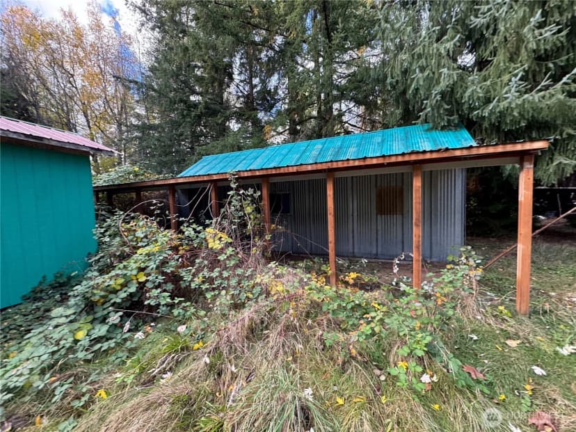 Property photo for 3408 Old Hwy 99 North Road, Burlington photo 31
