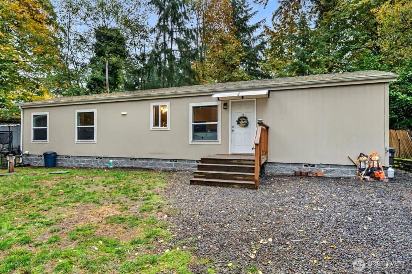 Property photo for 220 E Mclane Drive, Shelton photo 18