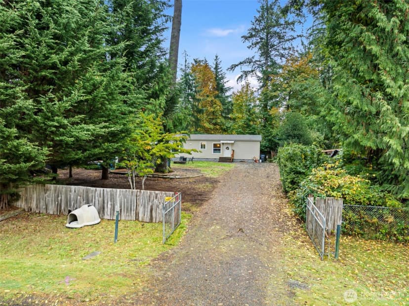 Property photo for 220 E Mclane Drive, Shelton photo 16
