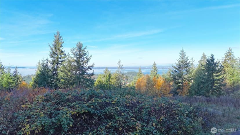 Property photo for 2404 Sonora Lane, Bellingham photo 14