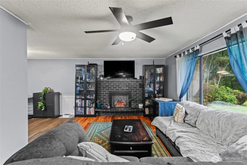 Property photo for 2403 Se Converse Place, Port Orchard photo 4
