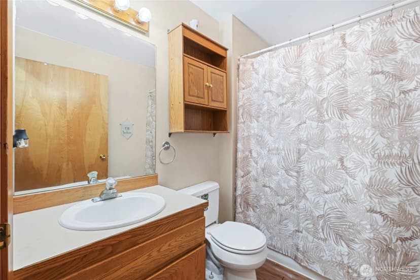 Property photo for 238 E Street Ne, Ephrata photo 15