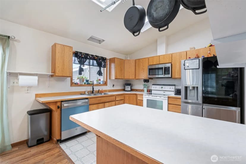 Property photo for 238 E Street Ne, Ephrata photo 9