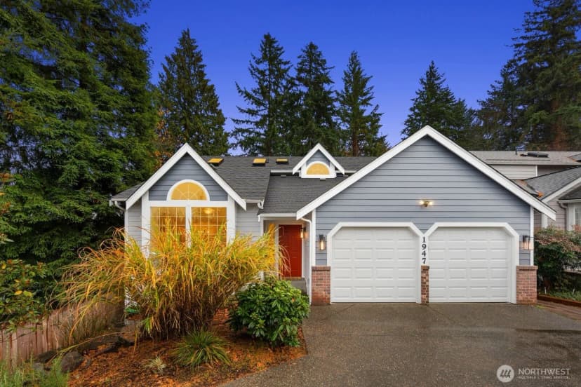Property photo for 1947 Ne 23rd Street, Renton
