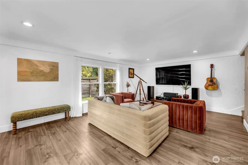 Property photo for 205 S Hillhurst Road, Ridgefield photo 12
