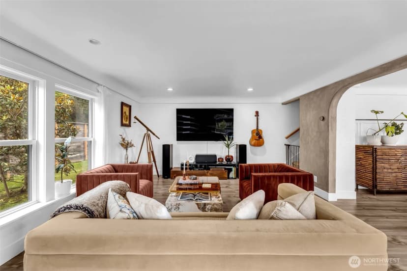 Property photo for 205 S Hillhurst Road, Ridgefield photo 11
