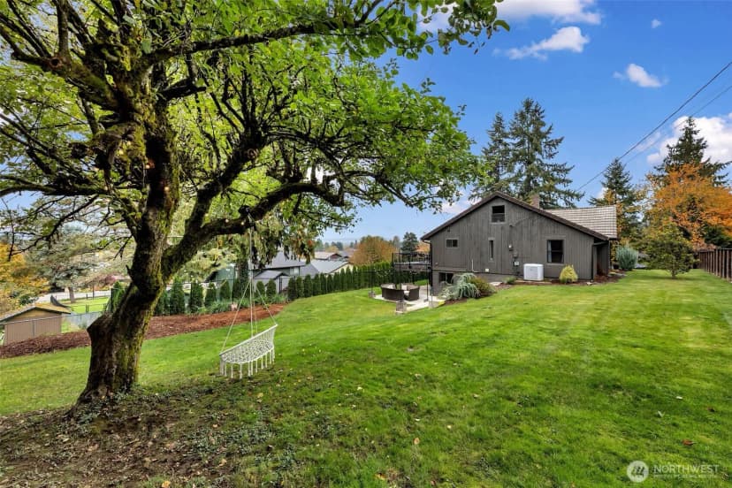 Property photo for 205 S Hillhurst Road, Ridgefield photo 37