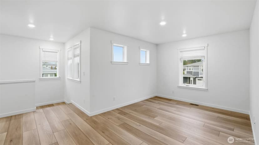 Property photo for 10717 Se 243rd Place, Kent photo 10