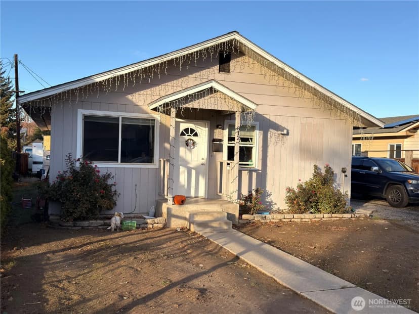 Property photo for 812 Ferry Street, Wenatchee photo 3