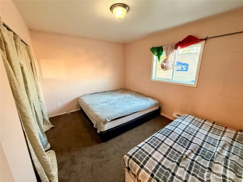 Property photo for 812 Ferry Street, Wenatchee photo 16