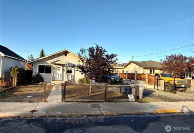 Property photo for 812 Ferry Street, Wenatchee