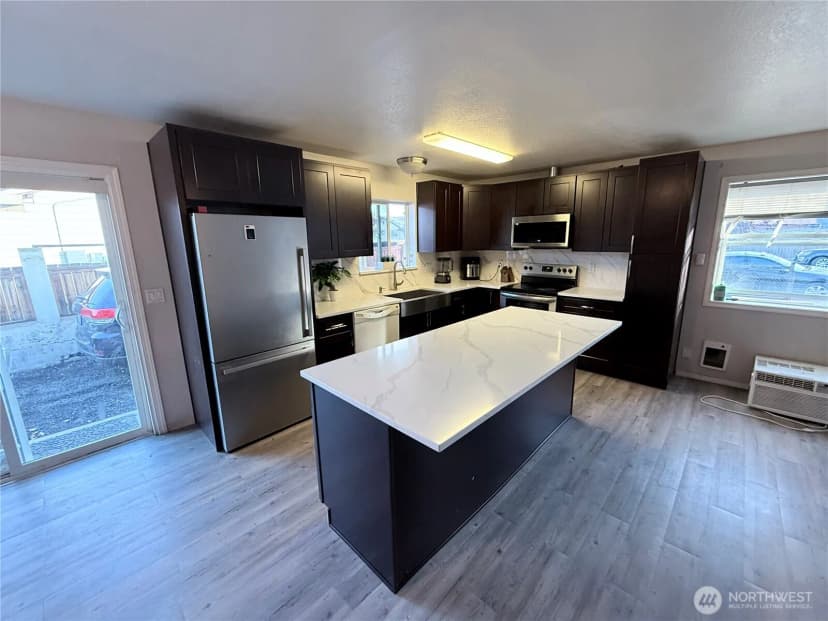 Property photo for 812 Ferry Street, Wenatchee photo 26