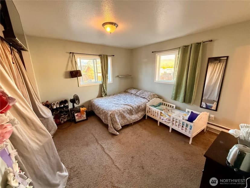 Property photo for 812 Ferry Street, Wenatchee photo 15