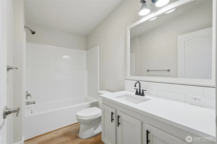 Property photo for 31285 W Main Street, Lyman photo 22