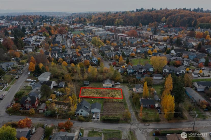 Property photo for 30 Xx S Dakota Street, Seattle photo 10