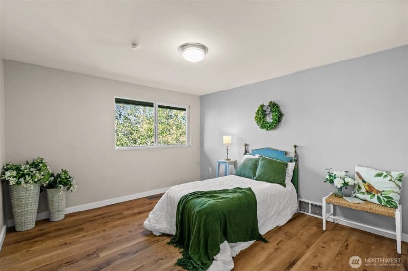 Property photo for 1305 336th Street S, Roy photo 15