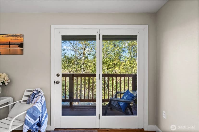 Property photo for 1305 336th Street S, Roy photo 11