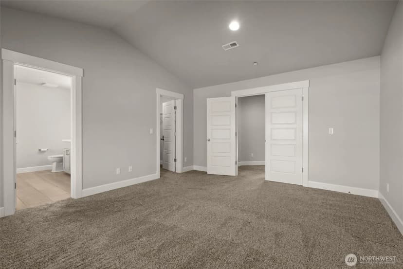 Property photo for 10924 Se 218th Place, Kent photo 21
