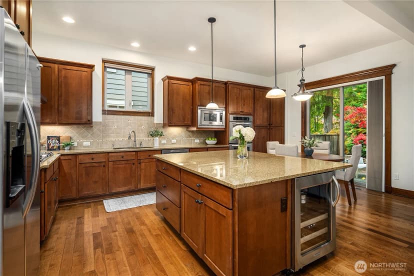 Property photo for 2884 258th Place Se, Sammamish photo 12