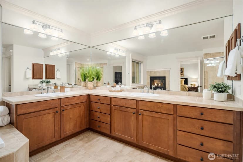 Property photo for 2884 258th Place Se, Sammamish photo 22