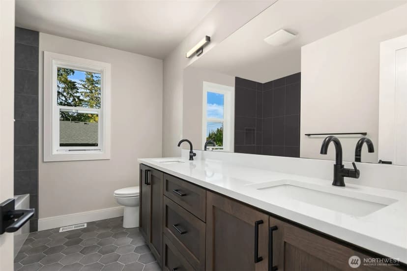 Property photo for 22301 Old Poplar Way, Brier photo 35