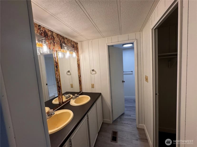 Property photo for 815 124th Street Sw #1, Everett photo 15