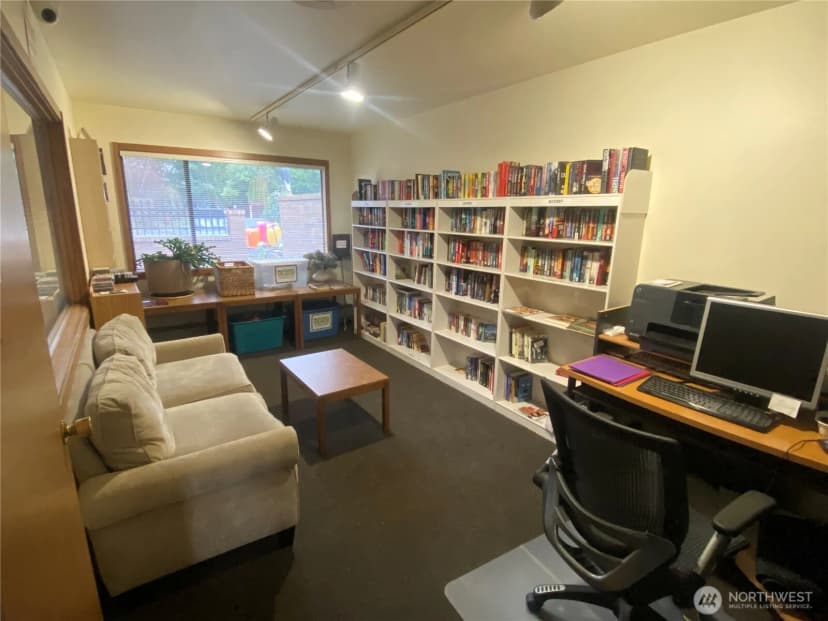 Property photo for 815 124th Street Sw #1, Everett photo 32