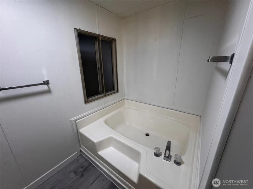 Property photo for 815 124th Street Sw #1, Everett photo 20