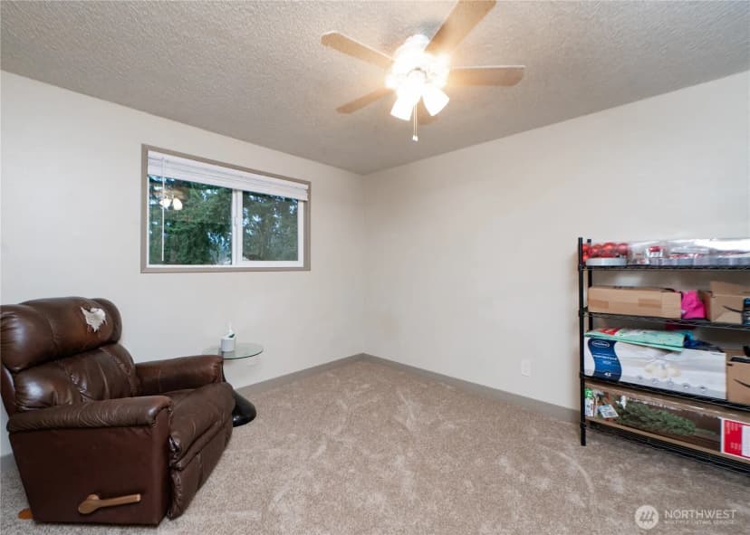 Property photo for 2529 E Hemmi Road, Bellingham photo 12