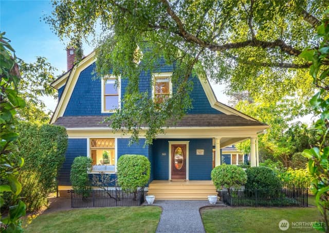 Property photo for 322 Avenue D, Snohomish