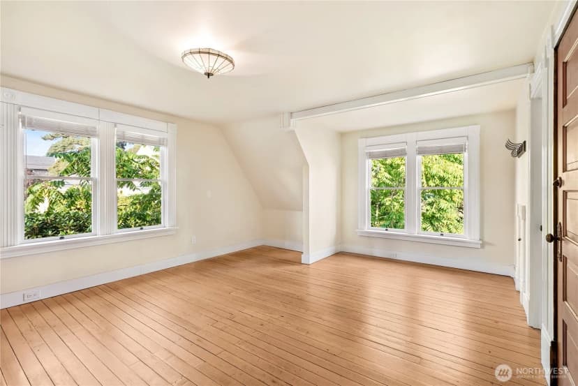 Property photo for 322 Avenue D, Snohomish photo 23