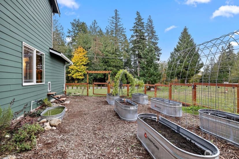Property photo for 16710 W Lake Goodwin Road, Stanwood photo 39