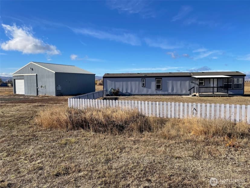 Property photo for 971 No. 81 Road, Ellensburg photo 26