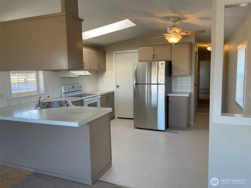 Property photo for 971 No. 81 Road, Ellensburg photo 6