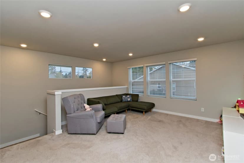 Property photo for 28252 33rd Place S, Auburn photo 17