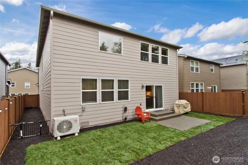 Property photo for 28252 33rd Place S, Auburn photo 32