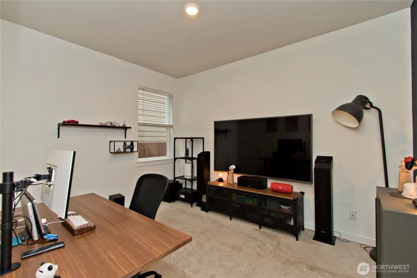 Property photo for 28252 33rd Place S, Auburn photo 15