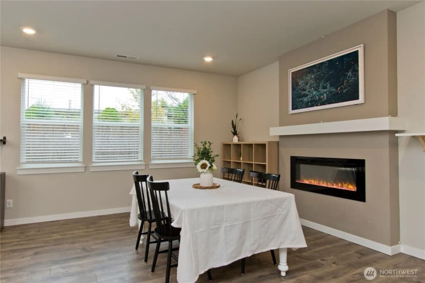 Property photo for 28252 33rd Place S, Auburn photo 6