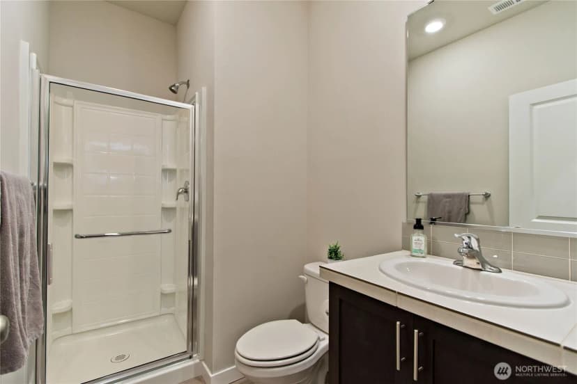 Property photo for 28252 33rd Place S, Auburn photo 16